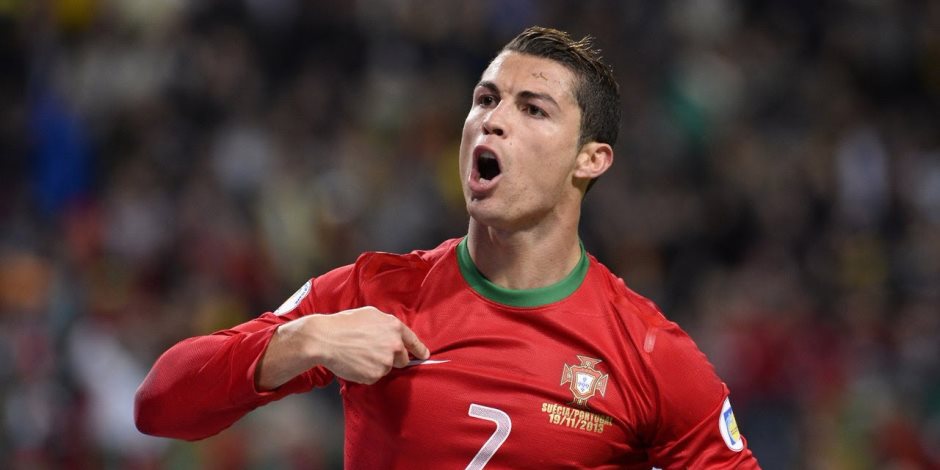 رونالدو لرئيس البرتغال: سنكرر ما فعلناه في 2016 ونقاتل حتى النهاية وشرف لي تمثيل هذه الأمة