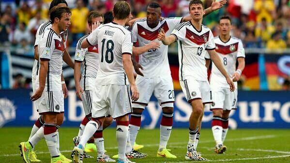 ألمانيا تسقط في فخ التعادل أمام بولندا